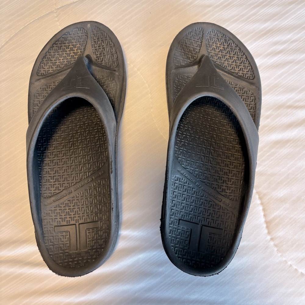 Telic flip-flop